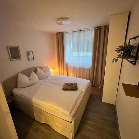 Apartment Hukic Mit 2 Schlafzimmer Blankenfelde-Mahlow Buitenkant foto