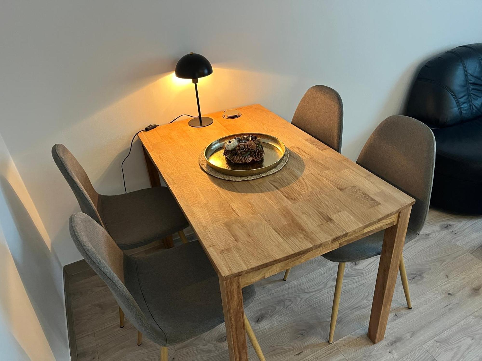 Hukic Mit 2 Schlafzimmer Blankenfelde-Mahlow